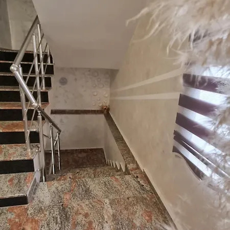Guest house „бащината къща“-за гости Rosen